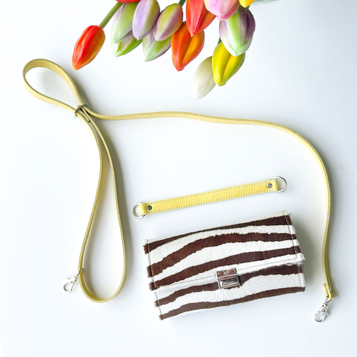 Riemen und Straps
