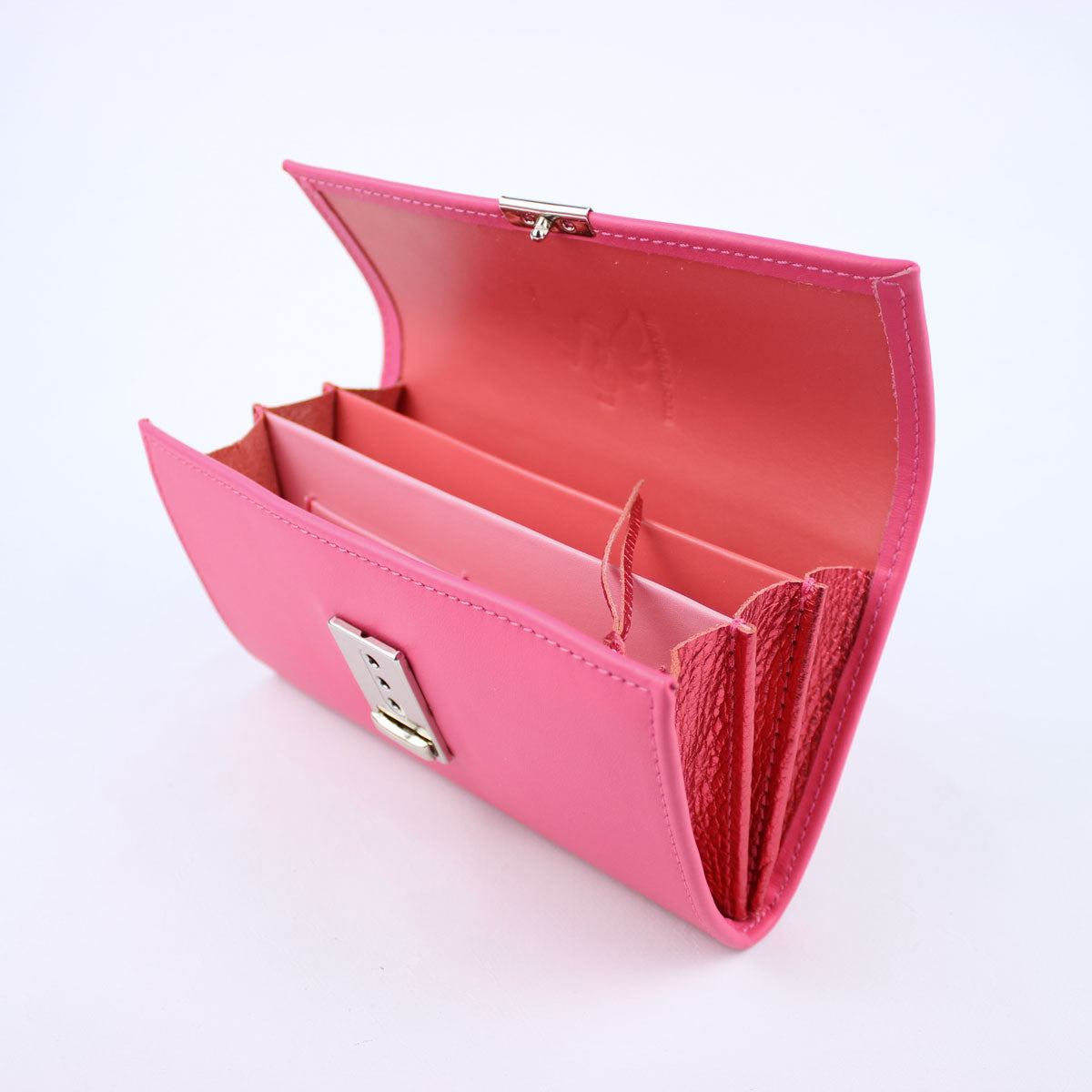 Premium Leder-Geldbörse in Pink aus italienischem Leder – hochwertig verarbeitet in der Münchner Feintäschnerei